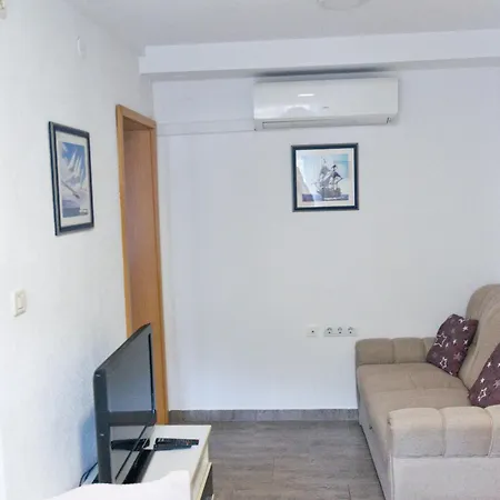 Katica Apartment *