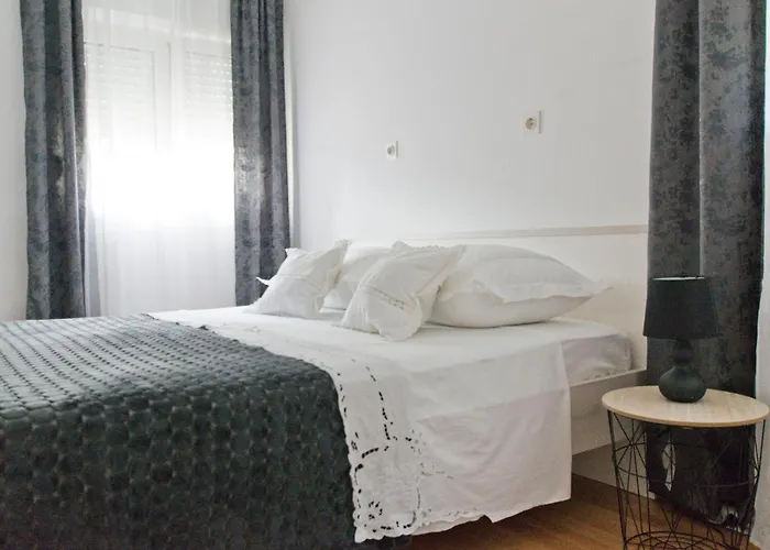 Апартаменти Katica Спліт